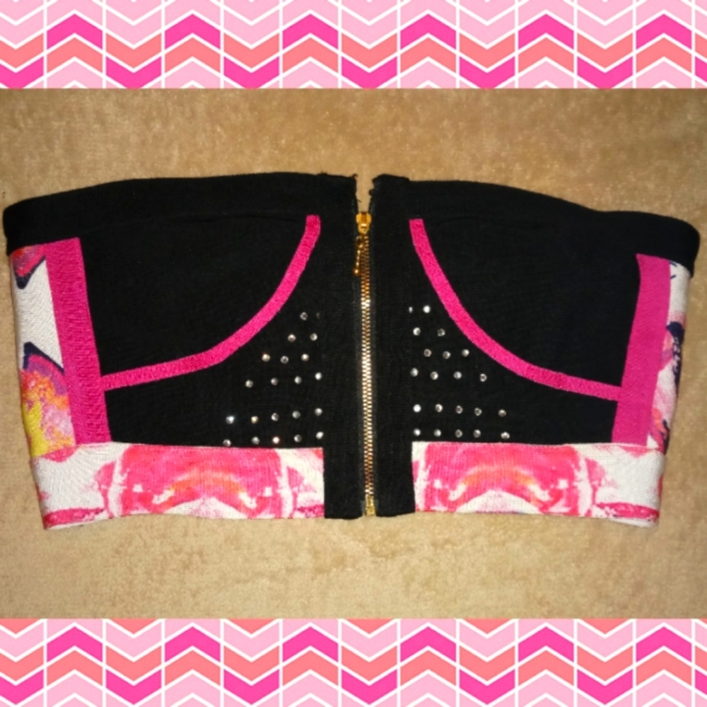 Abstract Zip Up Bandeau Top